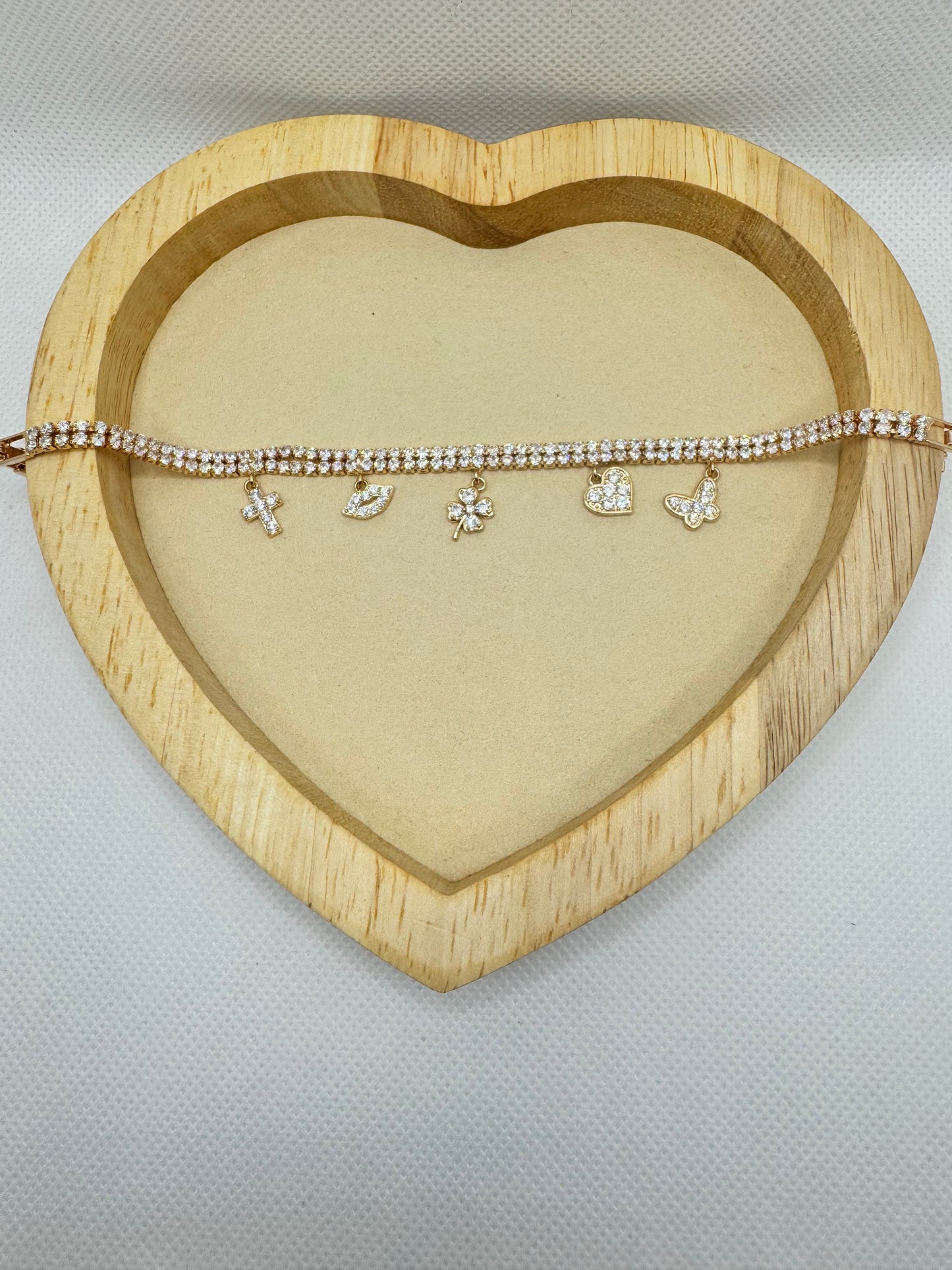 Bracciale con ciondoli