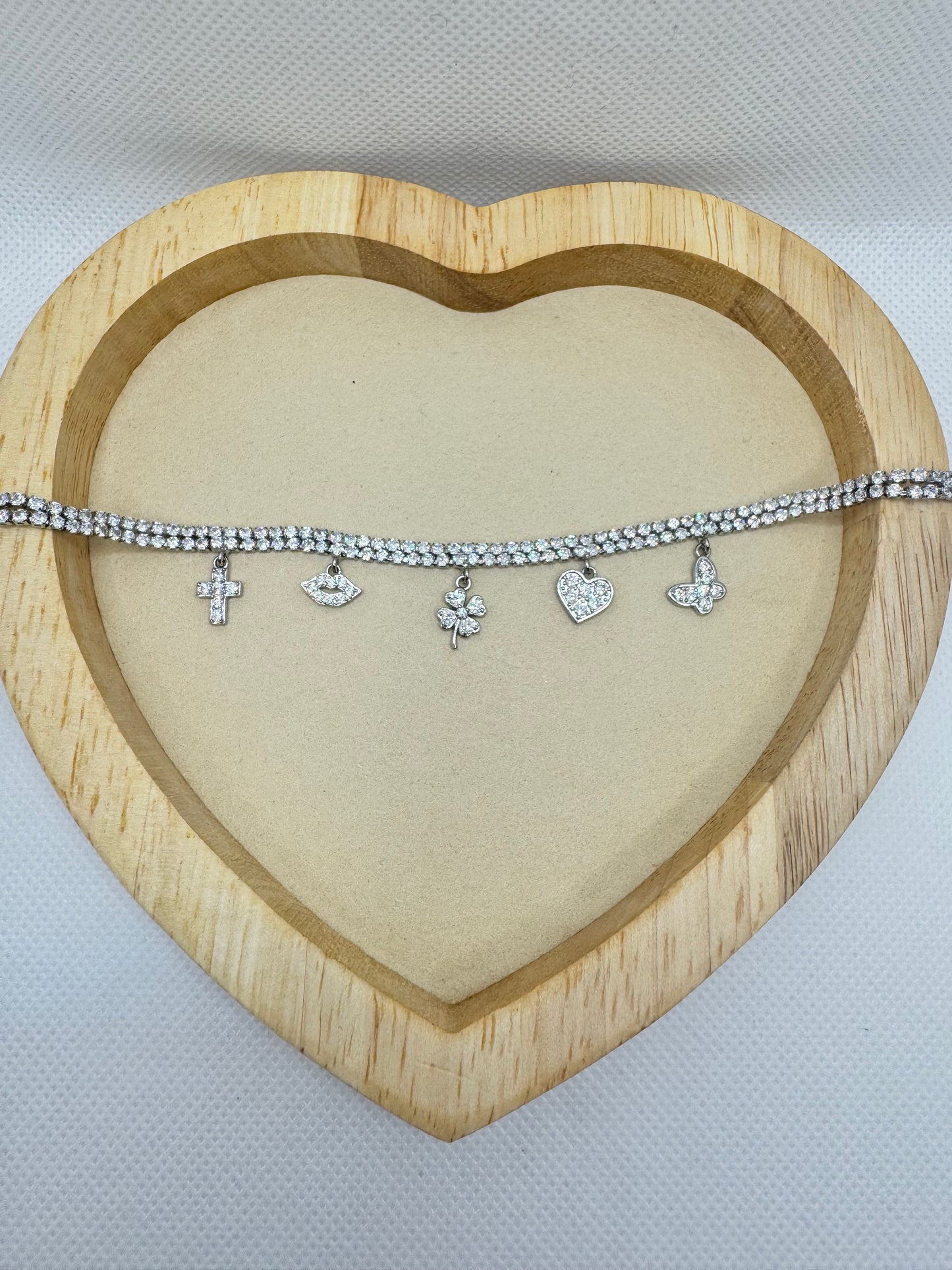 Bracciale con ciondoli