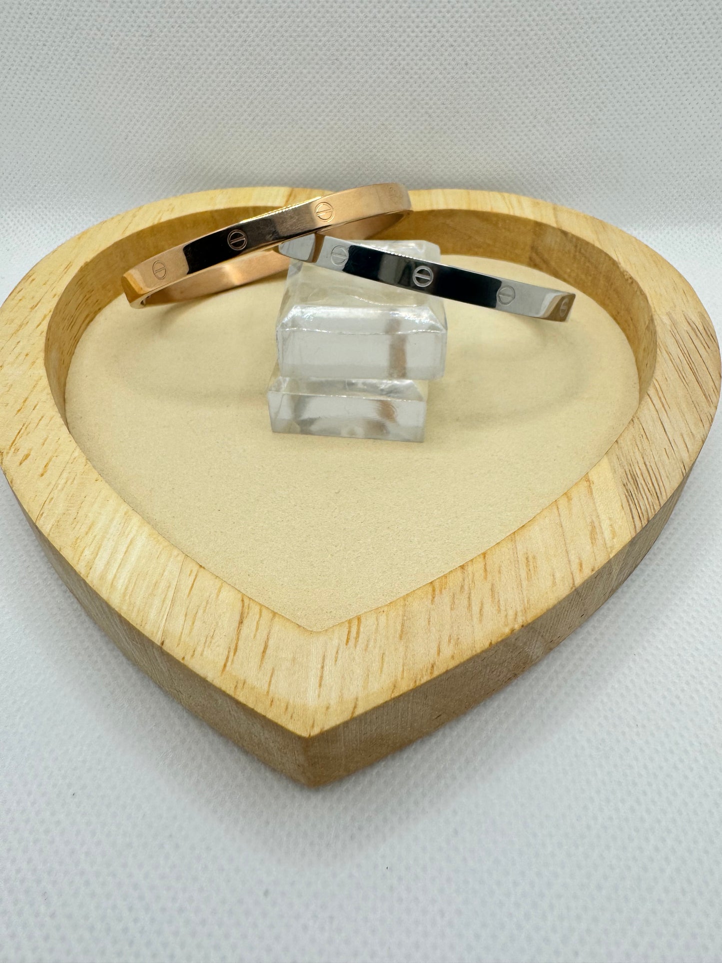 Bracciale rigido