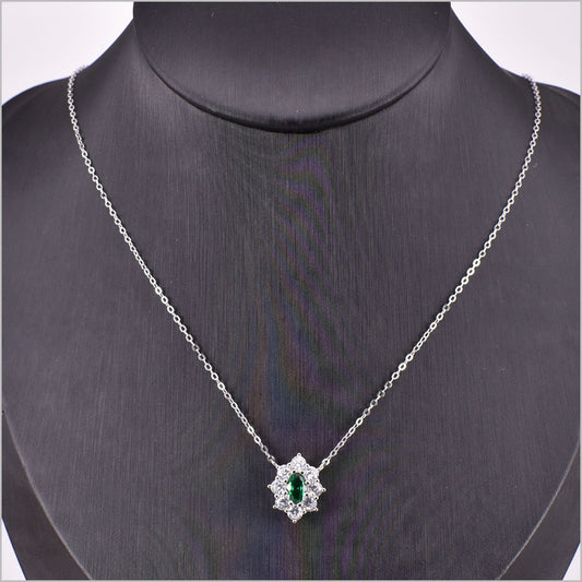 Collana regolabile in argento 925 con ciondolo zirconato